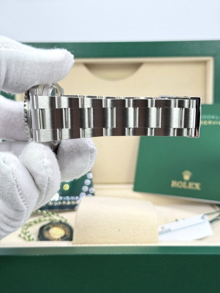 Rolex 41mm ceramic Submariner - Image 3