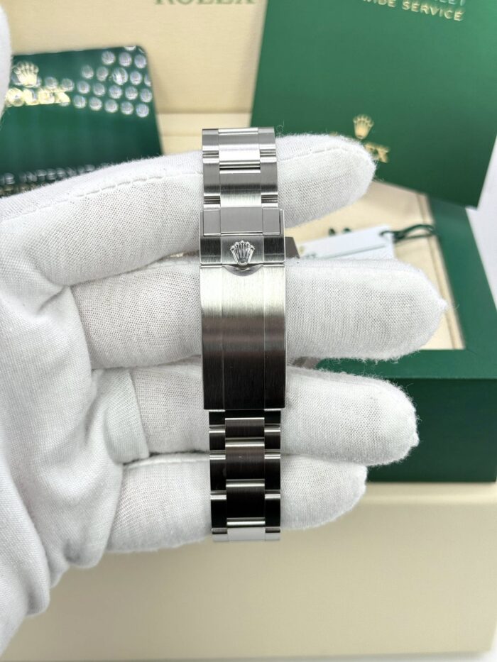 Rolex 41mm ceramic Submariner - Image 2