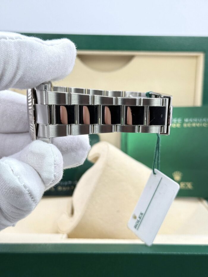 Rolex 41mm Datejust  - Image 3