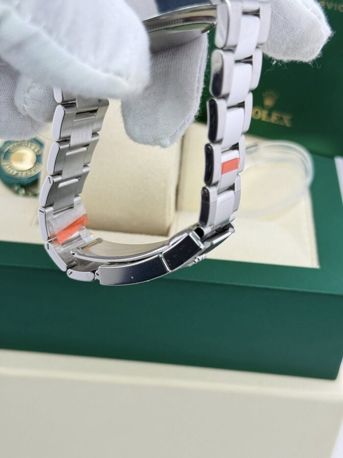 Rolex NOS 40mm GMT Master II “Batman” - Image 2