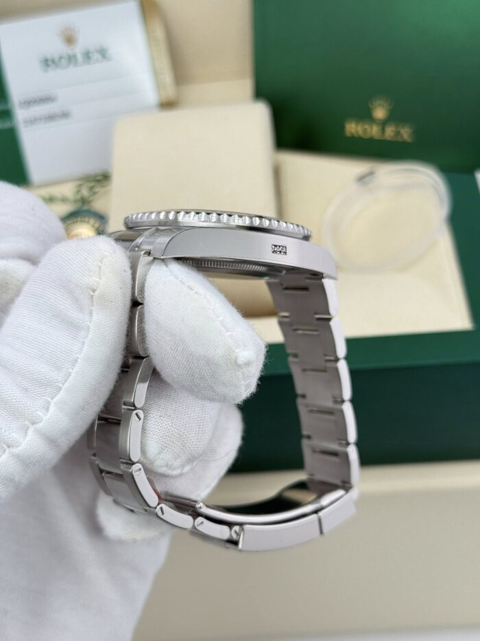 Rolex NOS 40mm GMT Master II “Batman” - Image 3