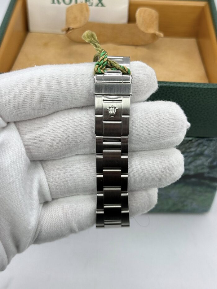 Rolex 40mm GMT Master II “Pepsi”  - Image 4