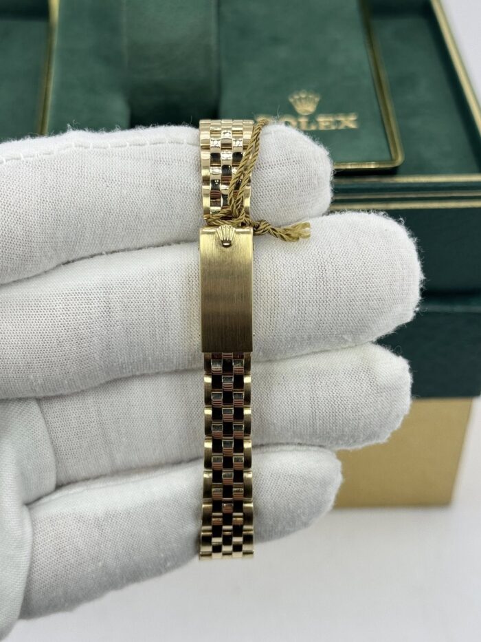 Ladies 26mm solid 14k gold OP - Image 2