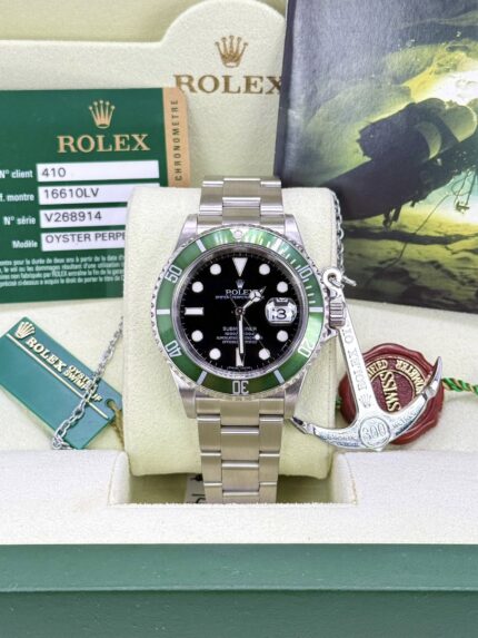 Rolex 40mm Steel Submariner “Kermit”