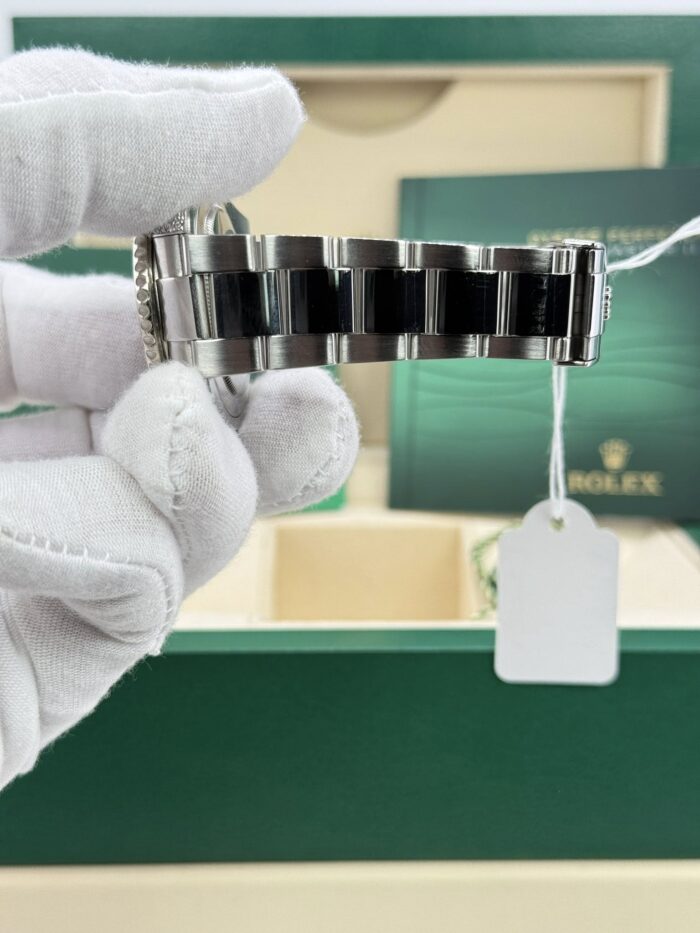 Rolex 40mm Gem/Diamond set GMT - Image 3