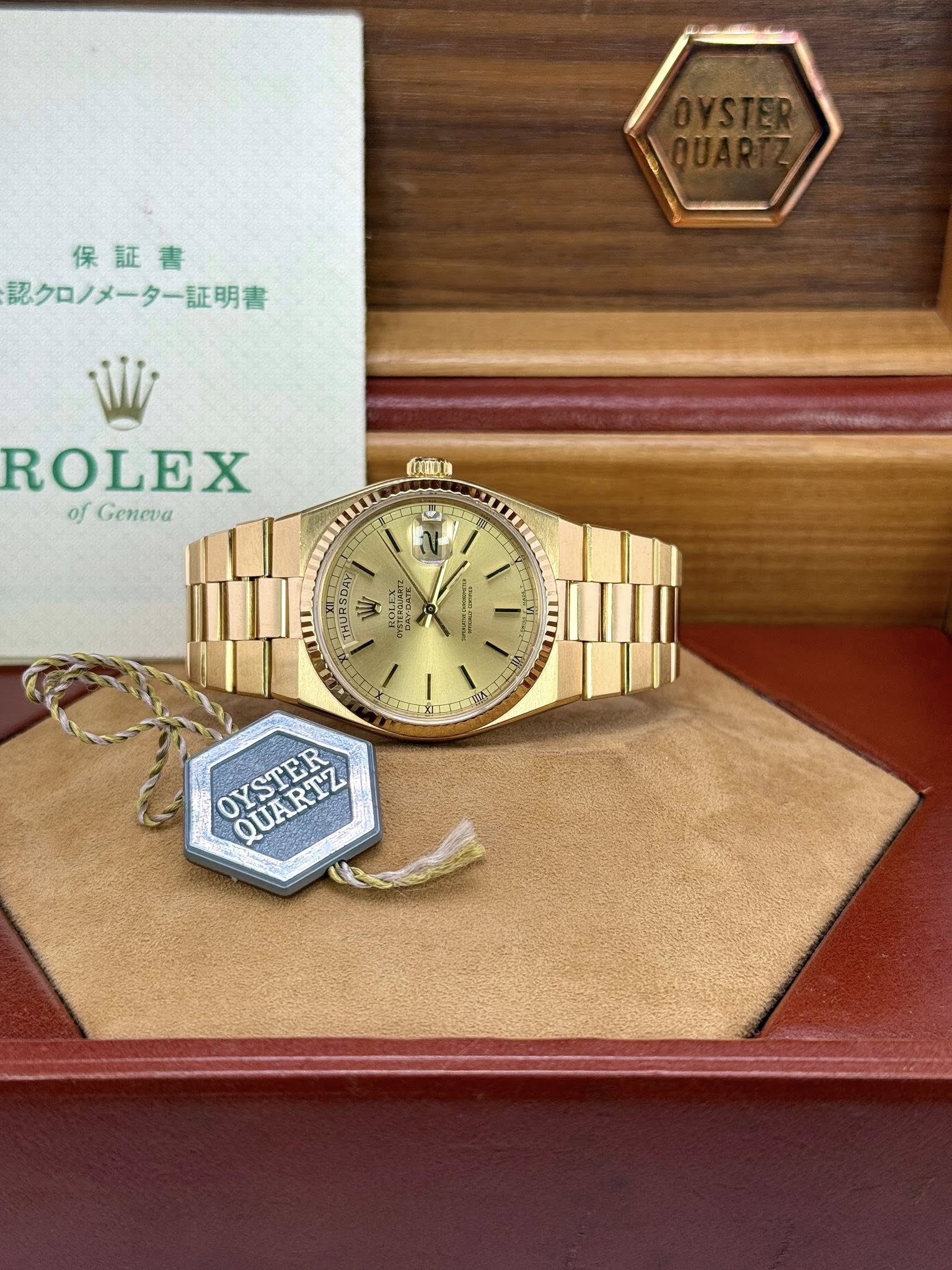 661407972_946467984800677_4607076457801693517_n Rolex 36mm 18k Gold OysterQuartz President - Image 1